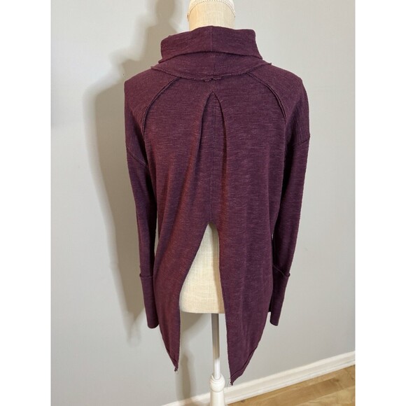 We The Free Split Back Turtleneck Top Purple Long Sleeve Size Small‎ - Picture 3 of 6